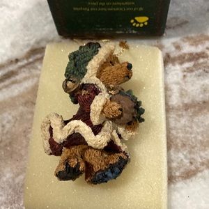 Boyd’s bears ornament